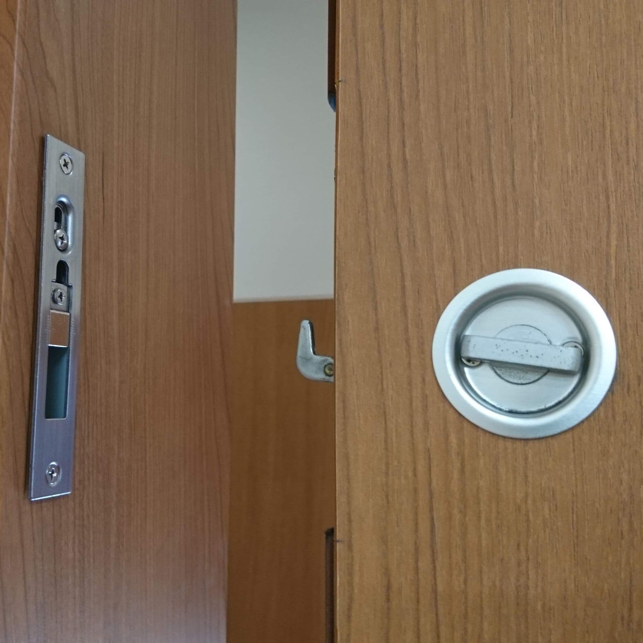 建具錠の新設・交換 岩倉市 | 建具錠の新設・交換なら建具修理の窓口岩倉市