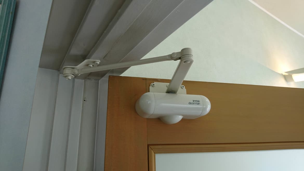 ドアマン取替え 岩倉市 | ドアマン取替えなら建具修理の窓口岩倉市